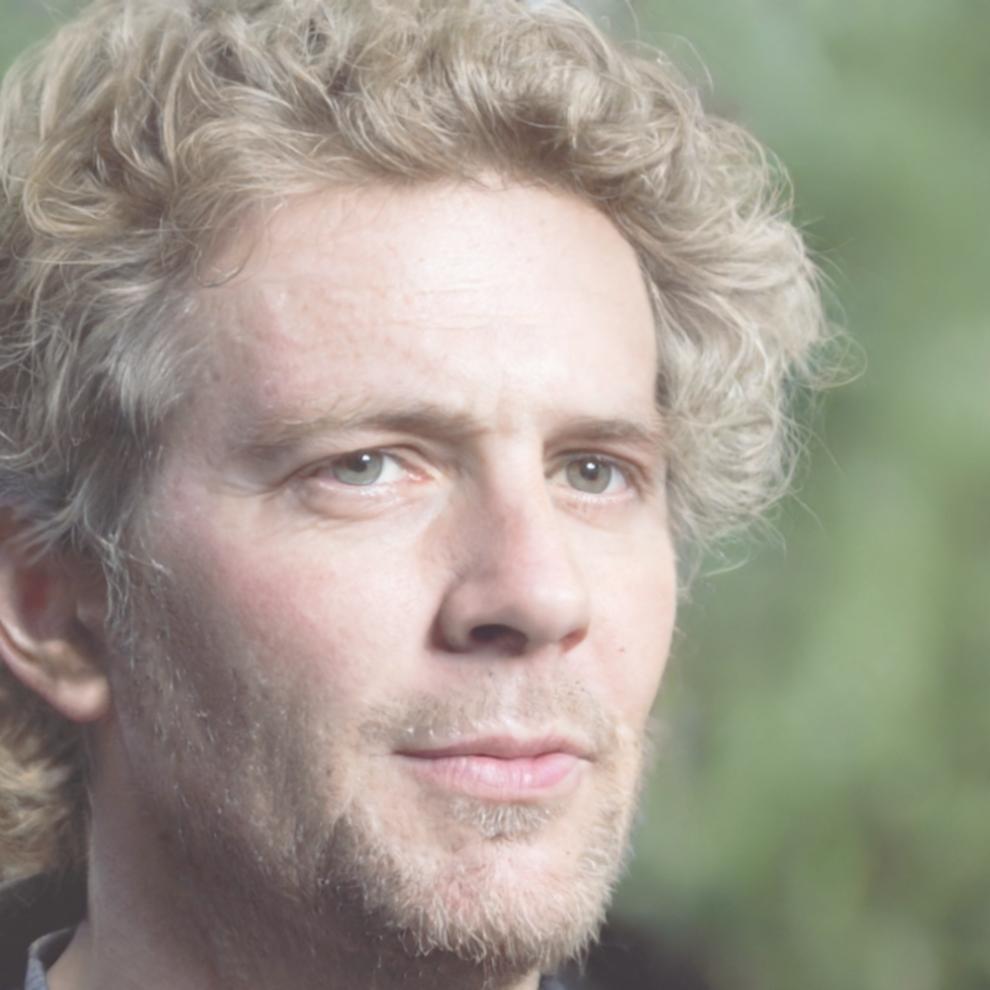 Client testimonial profile